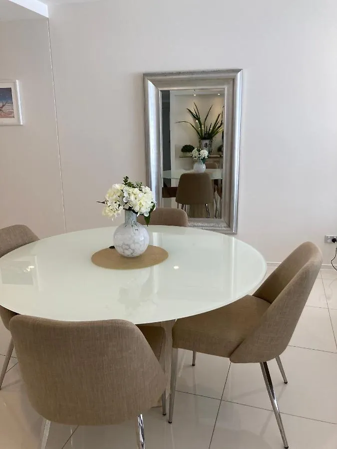 Stunning Apartment Best Ocean Views Surfers Gold Coast