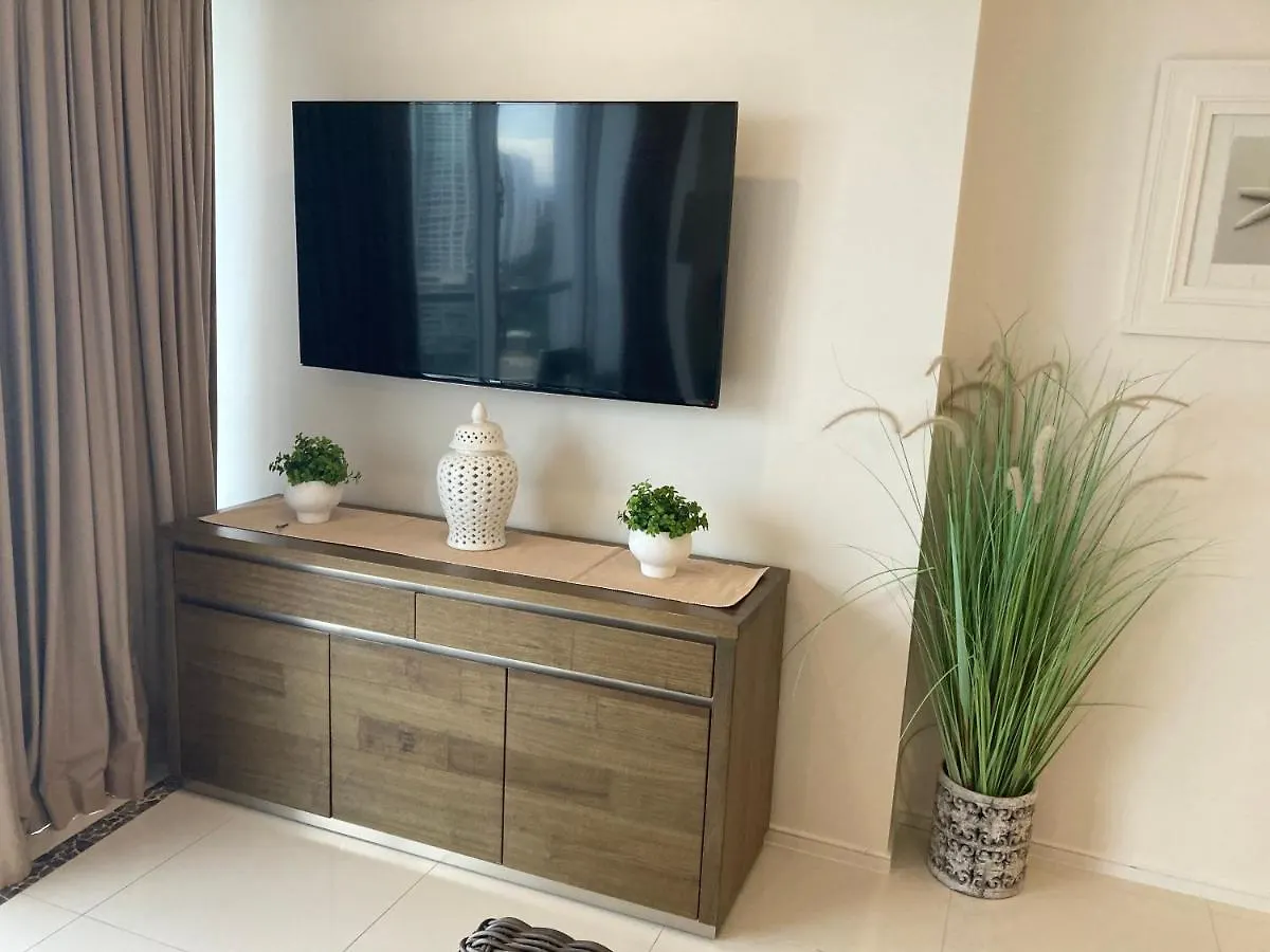 Stunning Apartment Best Ocean Views Surfers Gold Coast